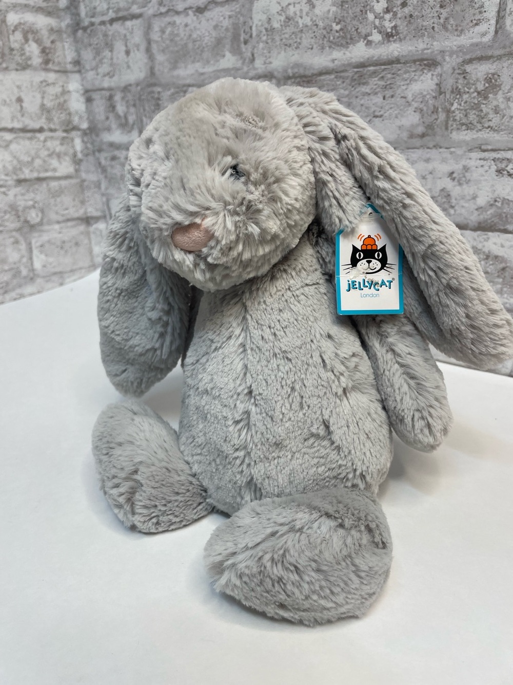 Jellycat Medium Bashful Grey Bunny Plush Stuffed Animal NWT Rare Lovey